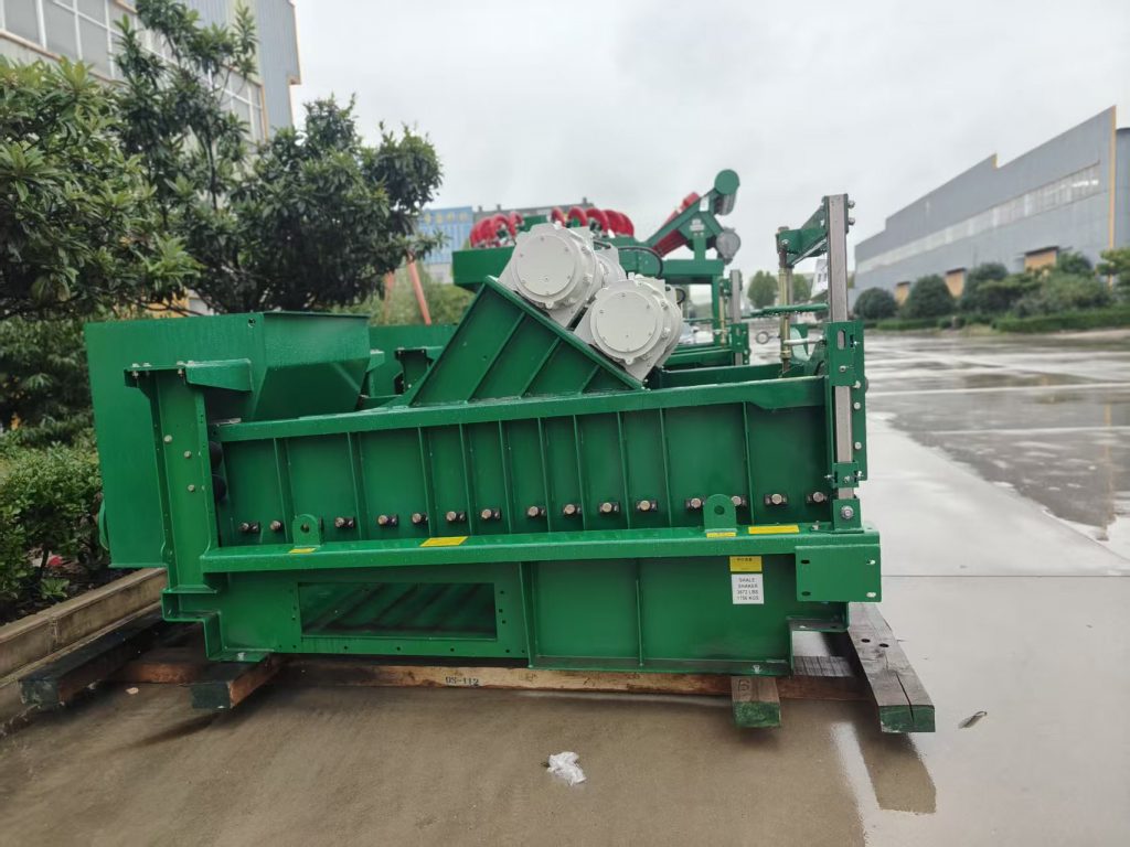 Hiperpool Shaker ensures cleaner drilling fluid and reduced mud loss.